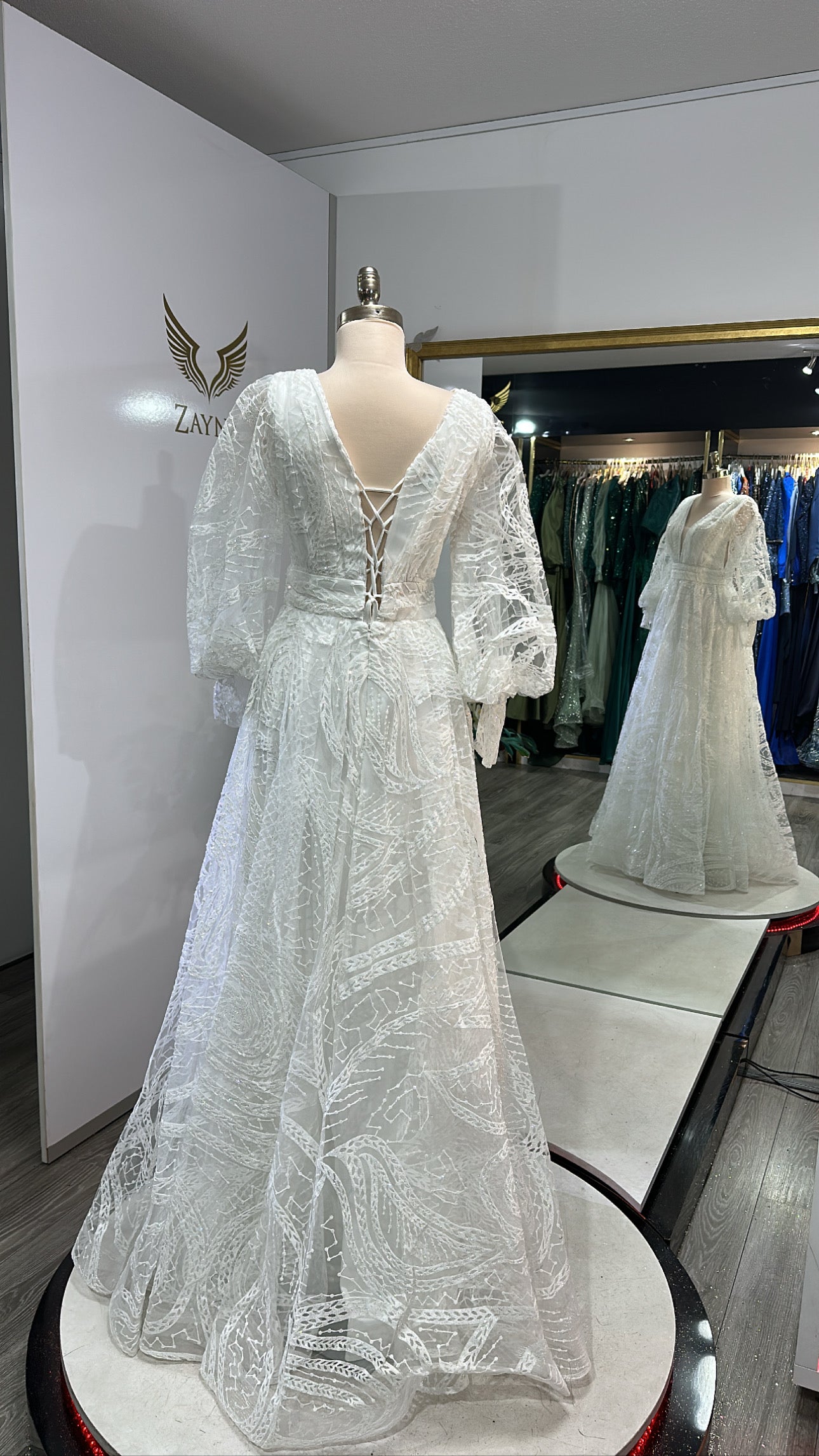 Beautiful white dress glitter, split
