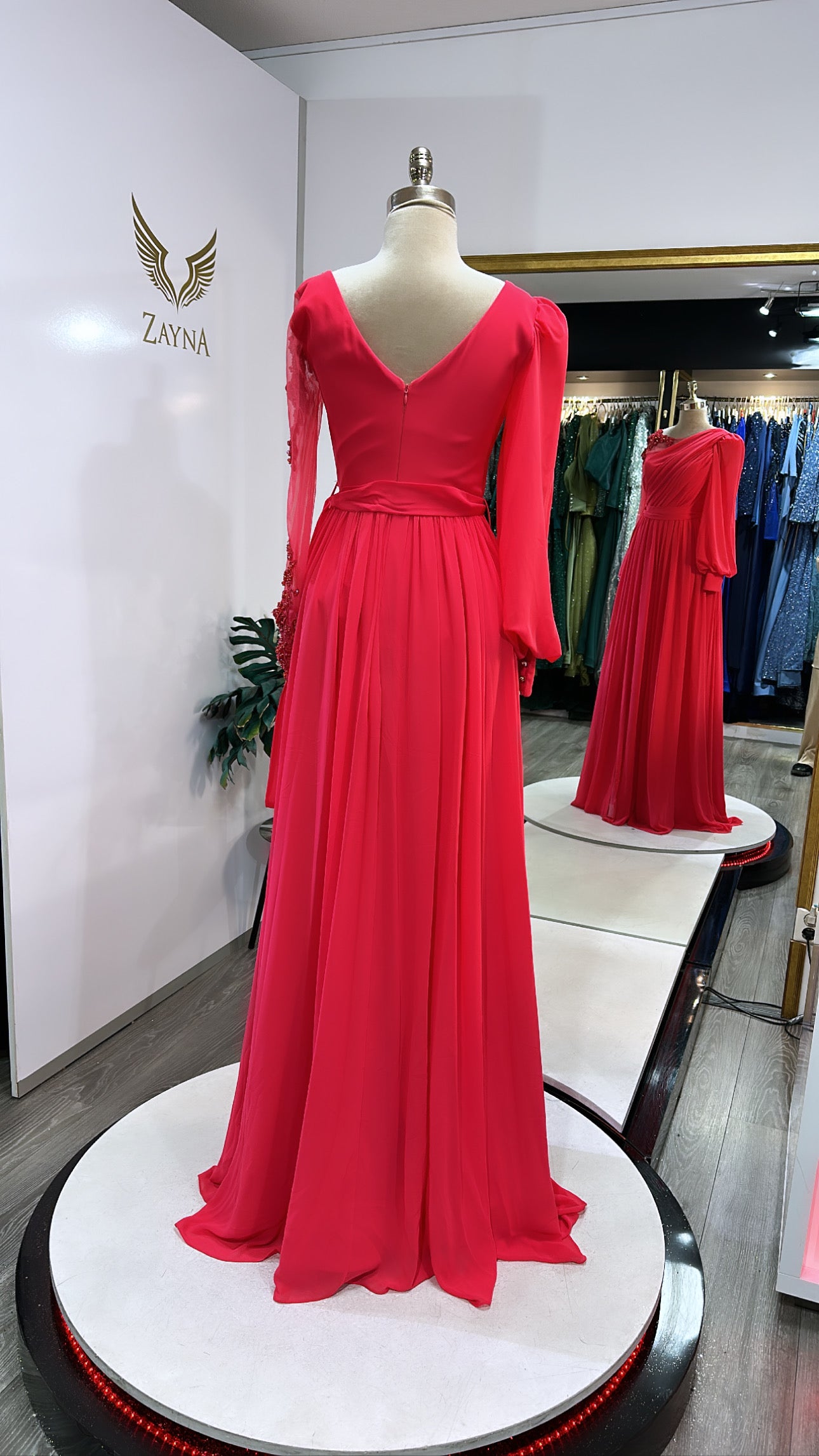Elegant pink dress chiffon fabric, edited, split