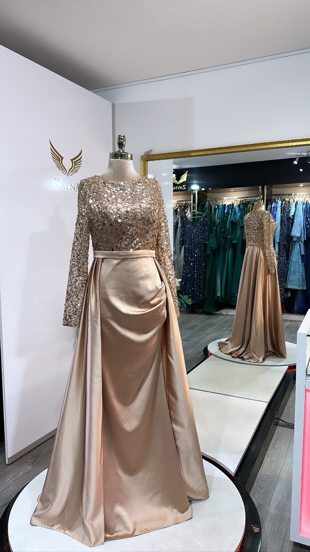 Elegant gold dress with train