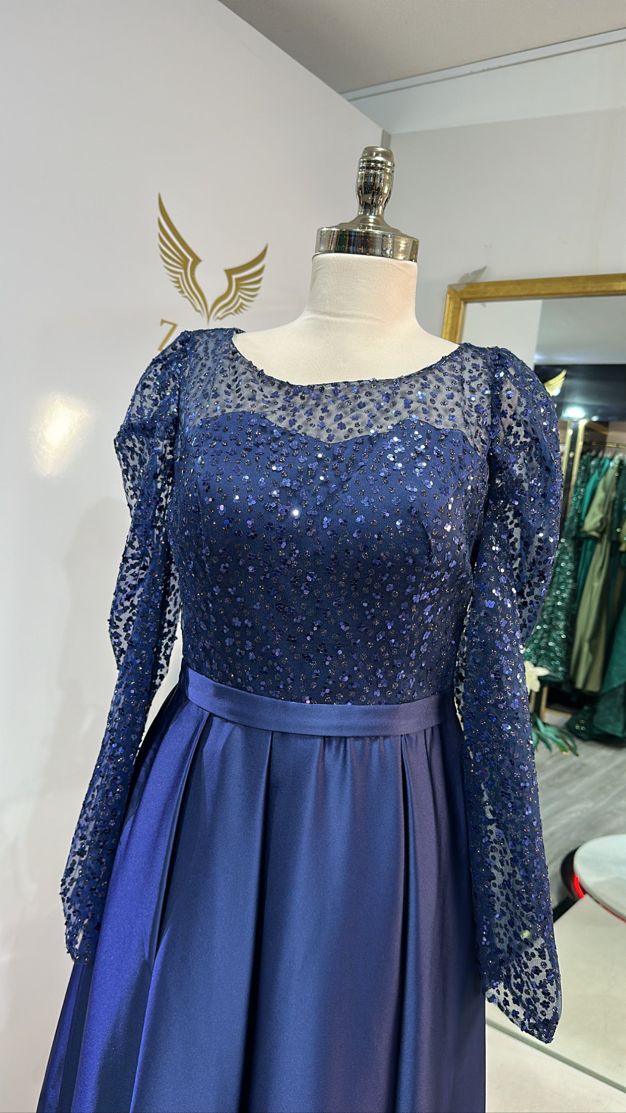 Elegant dark blue midi dress