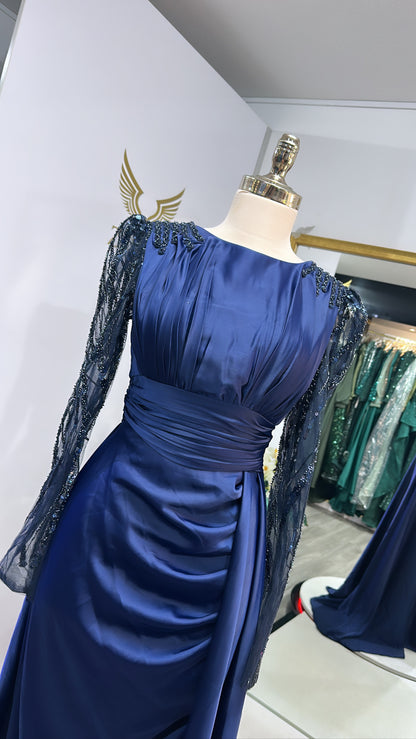 Elegant dark blue dress with decorated sleeves, train