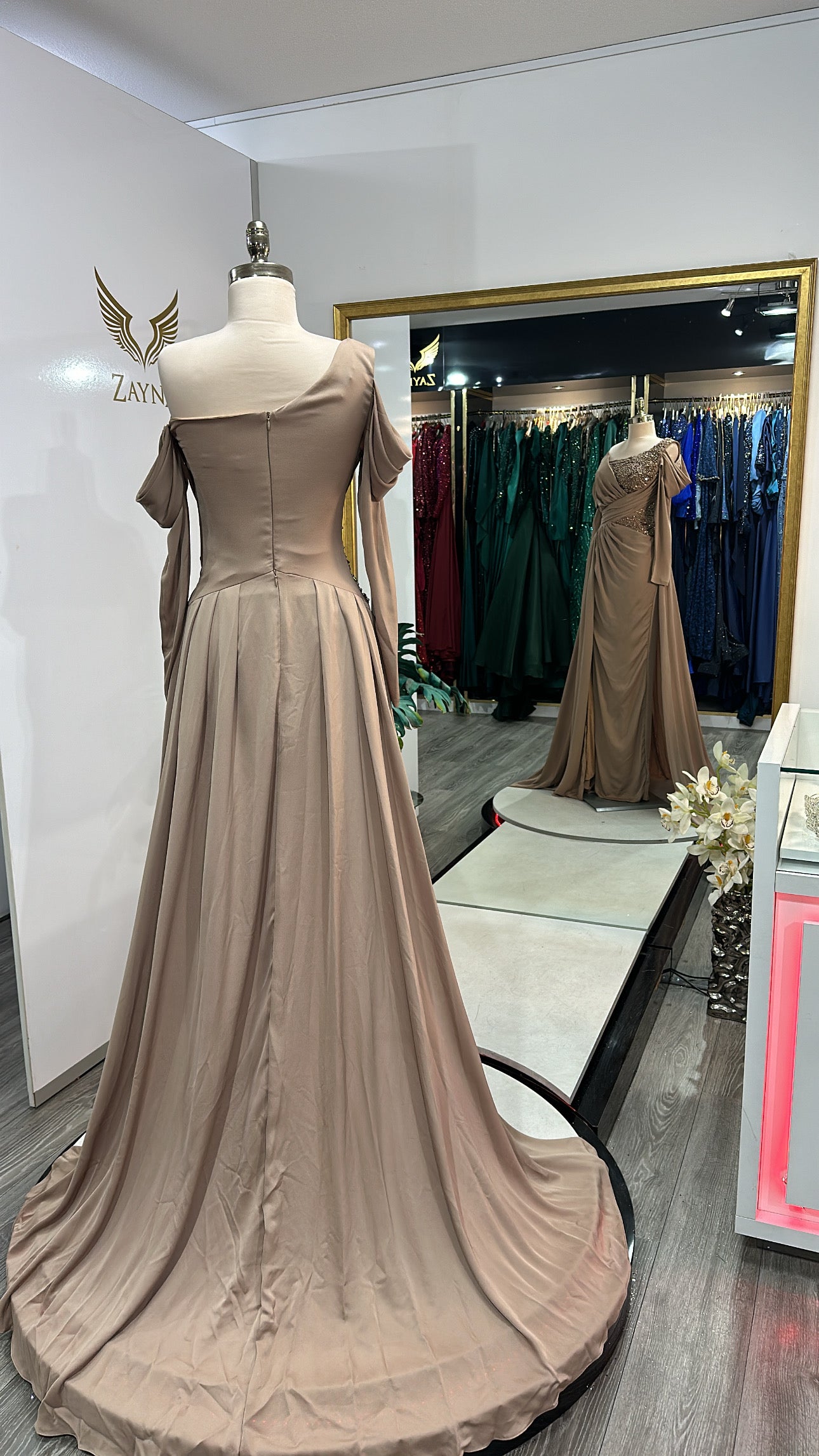 The Lina dress