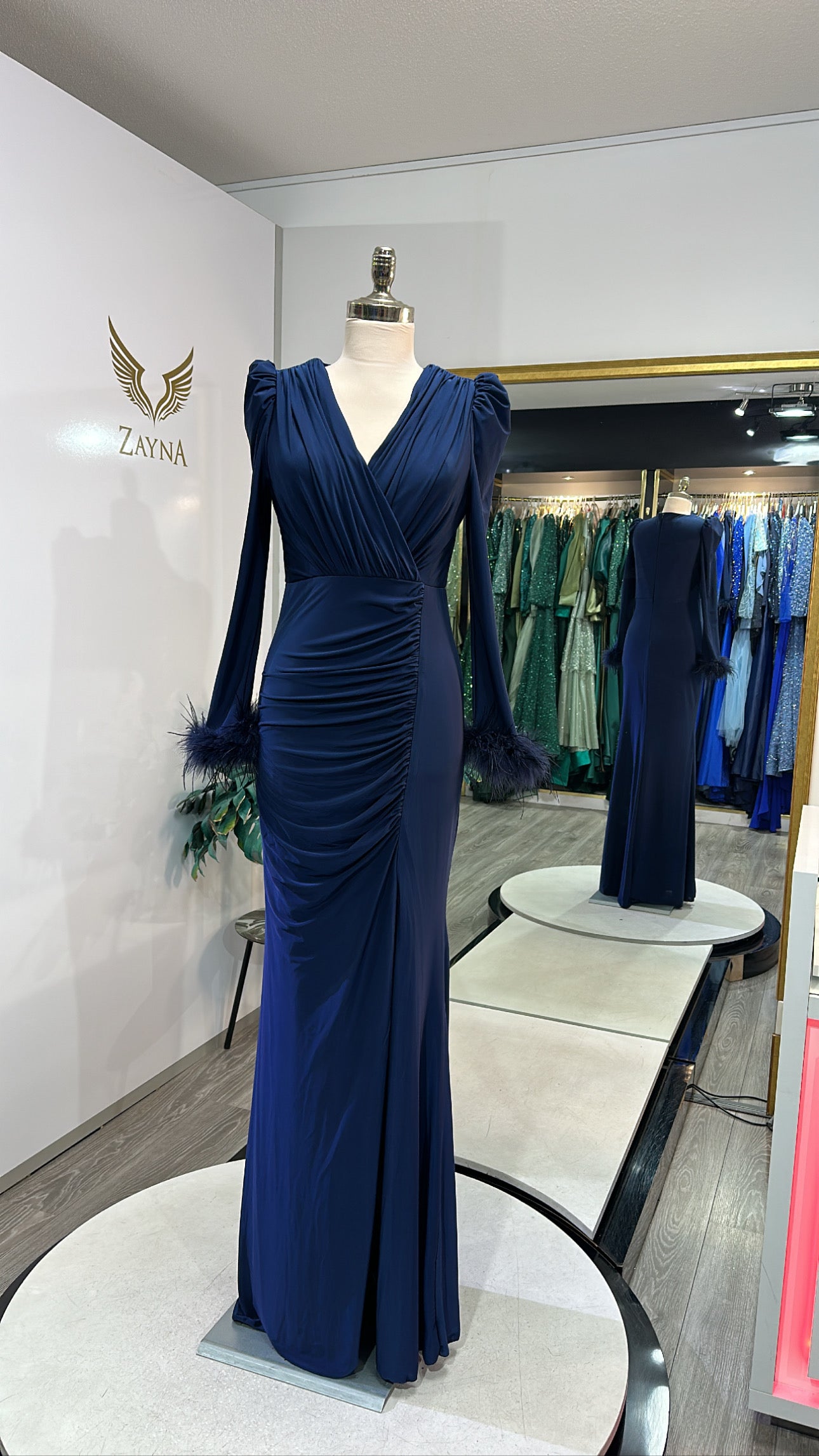 Elegant dark blue dress, tight, stretch, feathers