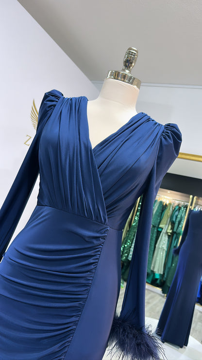 Elegant dark blue dress, tight, stretch, feathers