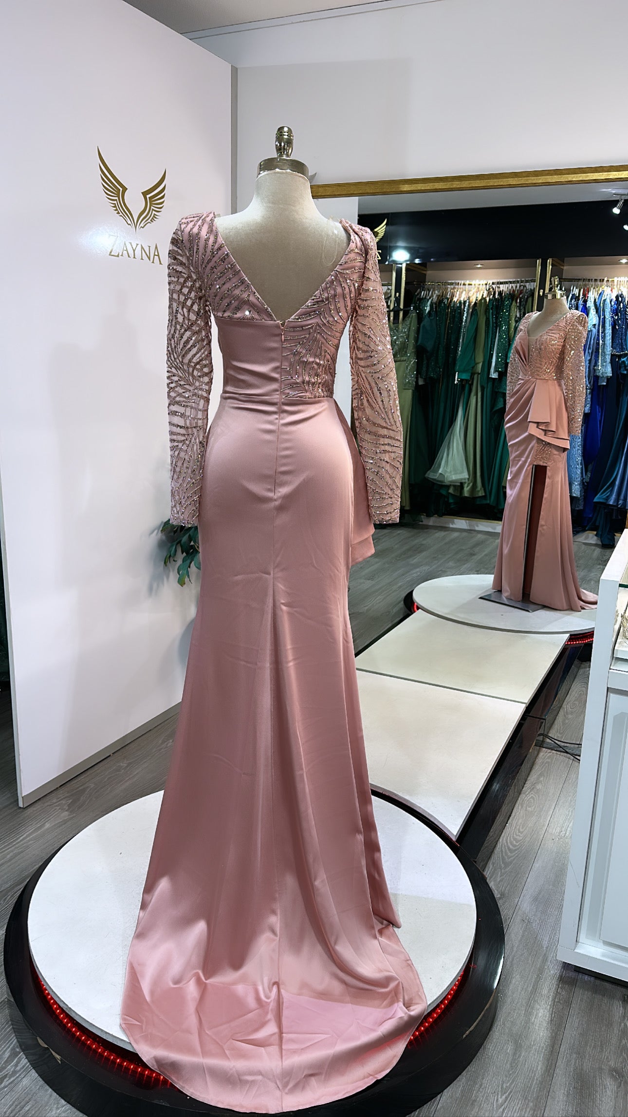 Elegant pink dress details tulle, satin, short skirt