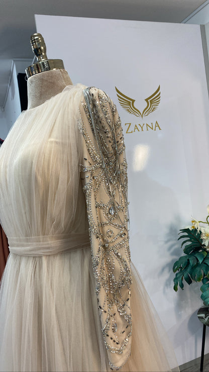Elegant beige dress decorated sleeves tulle