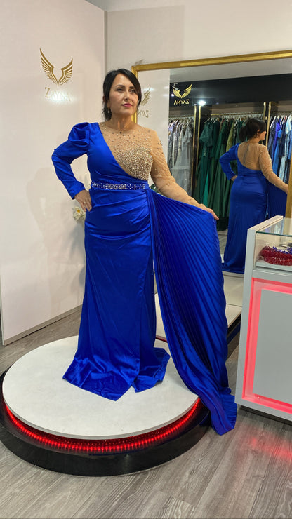 Elegant  blue dress with beads
