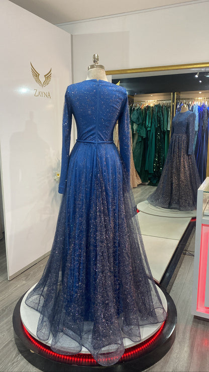 Elegant blue covered dress glitter