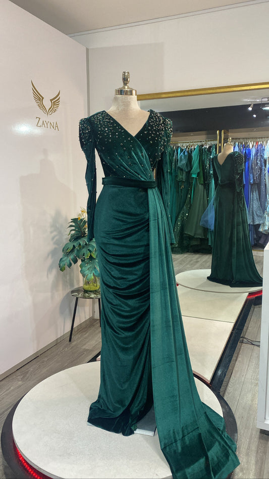 Elegant green dress decorated velvet