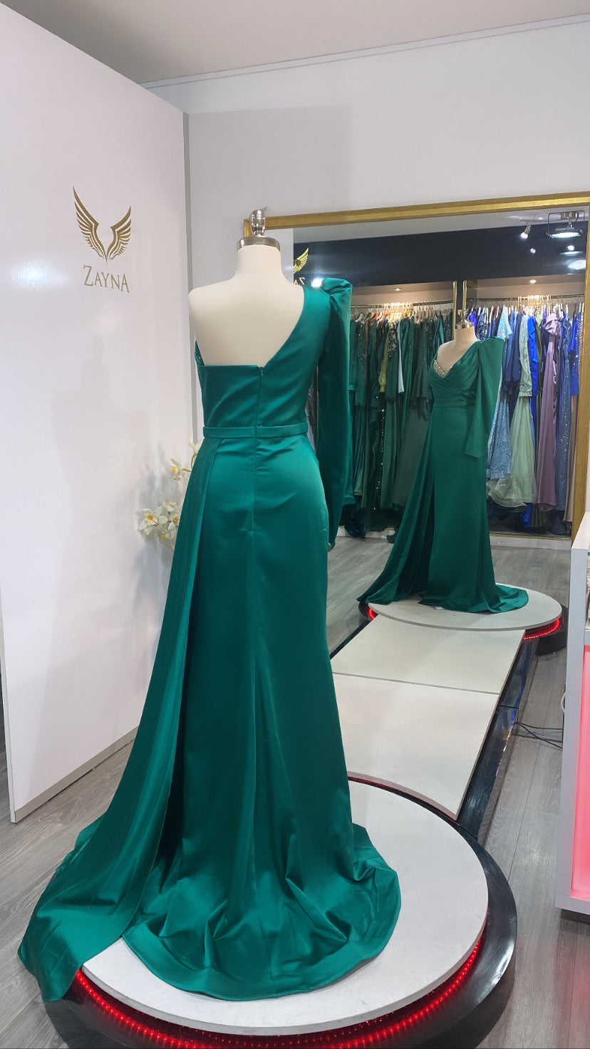 Elegant green dress one sleeve with split