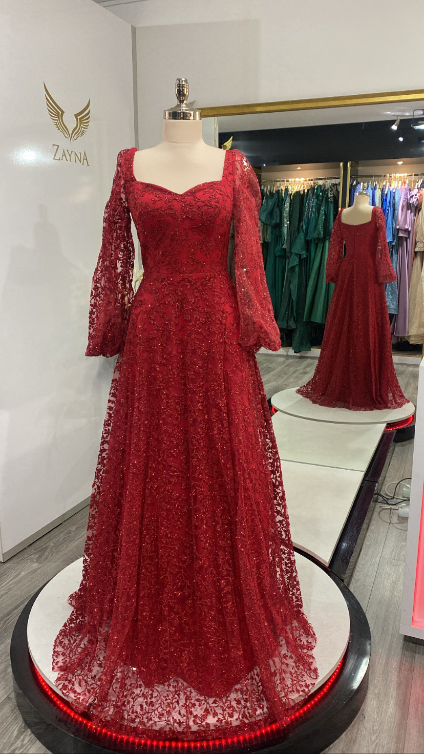 Elegant red dress with flower design and glitter