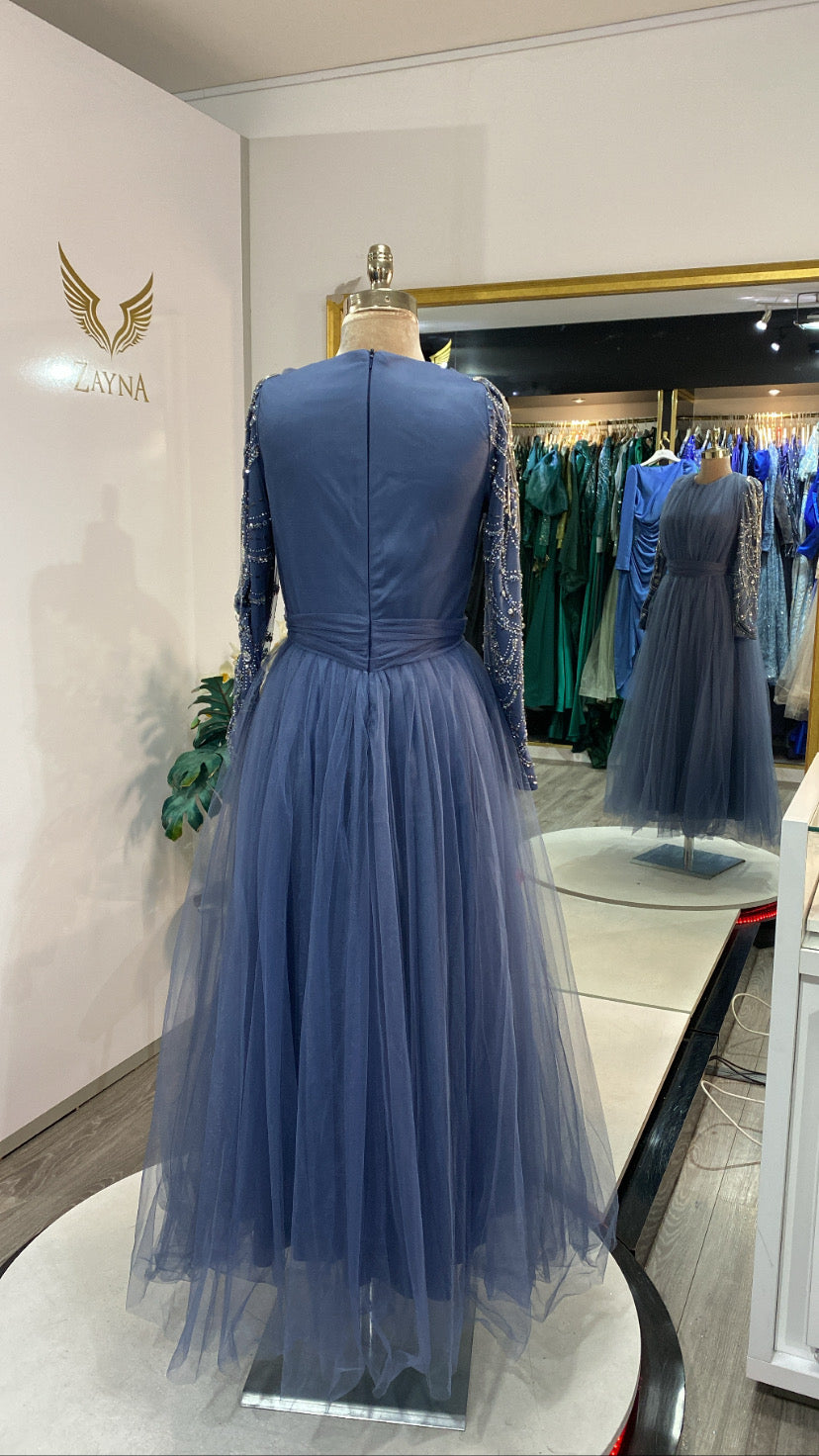 Elegant blue dress decorated sleeves tulle